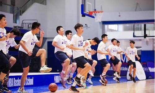 篮球后卫训练方案_nba篮球训练营后卫